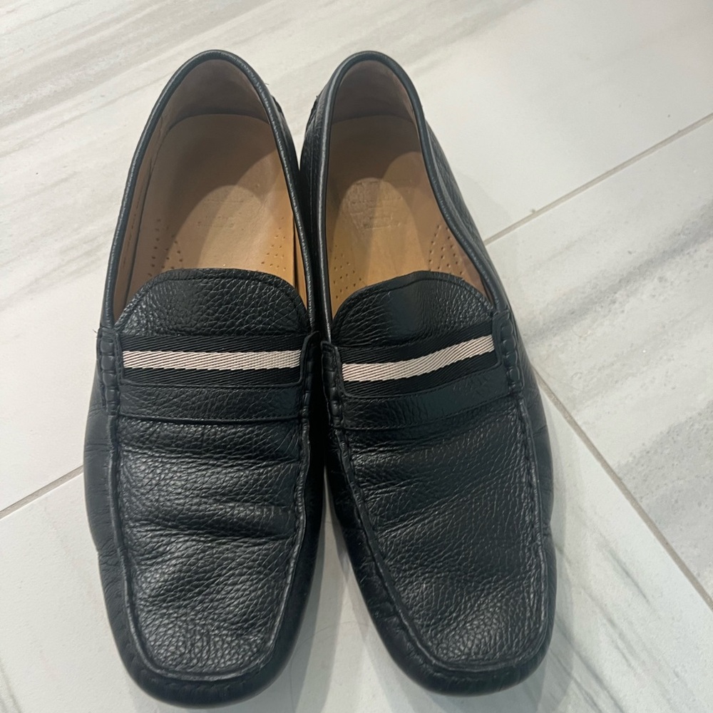 Men's Black Leather Loafers